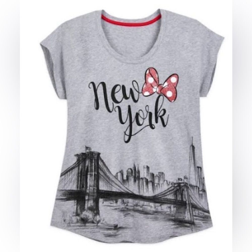 DISNEY Minnie bow with NYC skyline t shirt